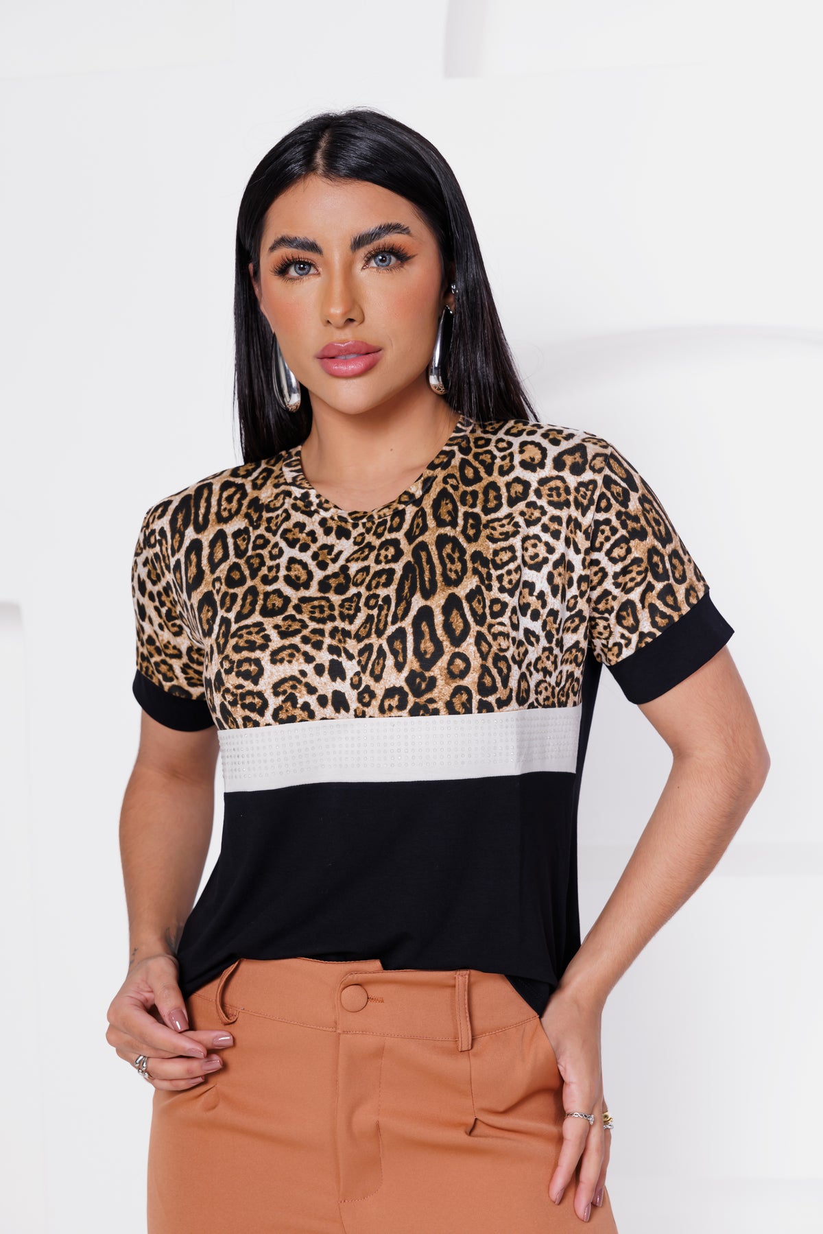 Tshirt Onça Com Strass